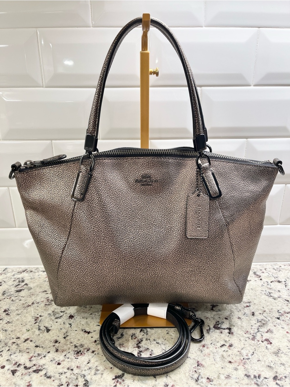 Coach Kelsey Satchel in Gold Crackle Leather with Crossbody Strap EUC
